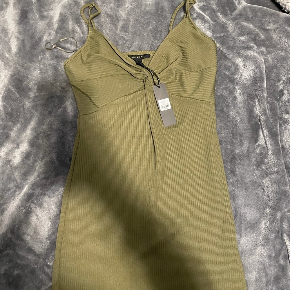 Bodycon dress brand new size large